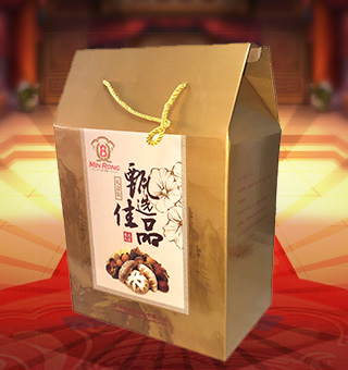 新閩融甄選佳品自選禮盒。為大家推薦一款新閩融甄選佳品禮盒，您可以隨意選擇任何新閩融商品進行隨機搭配噢，借著中秋節(jié)即將來臨之際，甄選佳品禮盒絕對是饋贈親朋好友，父母長輩的******?。?/>
						</a>
					</div>
					<div   id=