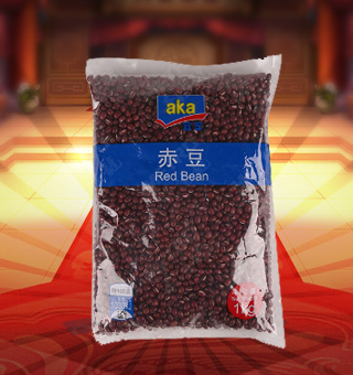 宜客(AKA)赤豆產(chǎn)自吉林白城5kg每袋，精選優(yōu)質(zhì)赤豆為主要原料，以先進(jìn)的設(shè)備加工制作而成，品質(zhì)純正。適用于煮制米粥，或與大米、小米等其它糧食按比例放入制做各種營(yíng)養(yǎng)米粥。本品內(nèi)含有蛋白質(zhì)、能量、碳水化合物等營(yíng)養(yǎng)成分，營(yíng)養(yǎng)價(jià)值豐富。